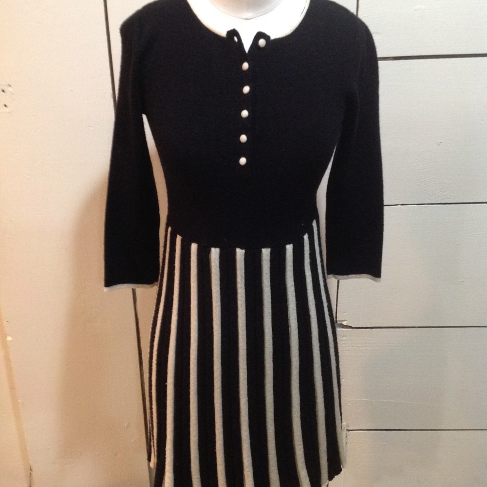 Alice and Olivia sweater dress